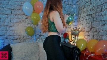 LindaWhite_ 02-10-2021 Topless 